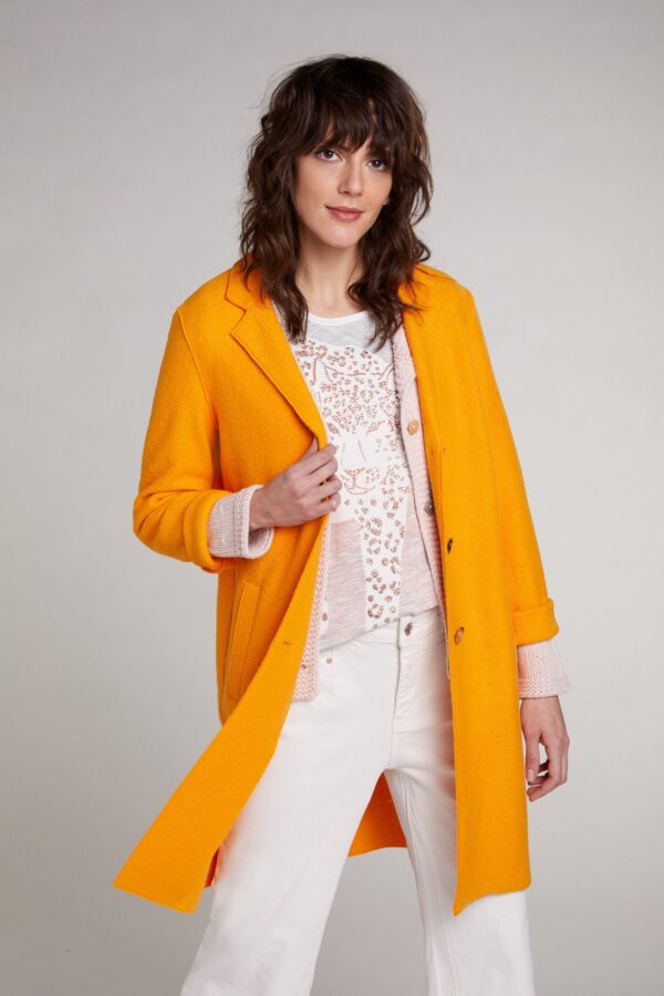 oui orange coat